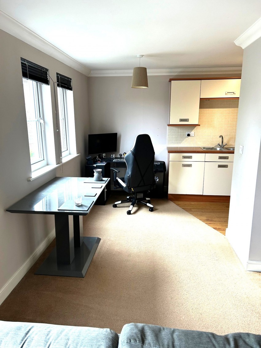 Images for Humber Street, Hilton, DE65